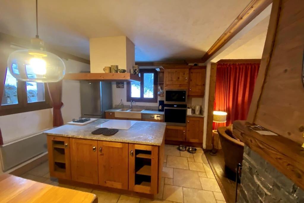 Chalet 6 Chambres A 3 Min Des Pistes Des 3 Vallees St Martin De Belleville Saint-Martin-de-Belleville Εξωτερικό φωτογραφία